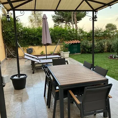 Teo House شقة